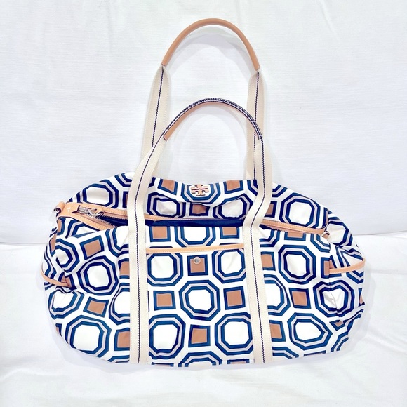 Tory Burch Nylon Duffle in Octagon Square - Picture 5 of 7